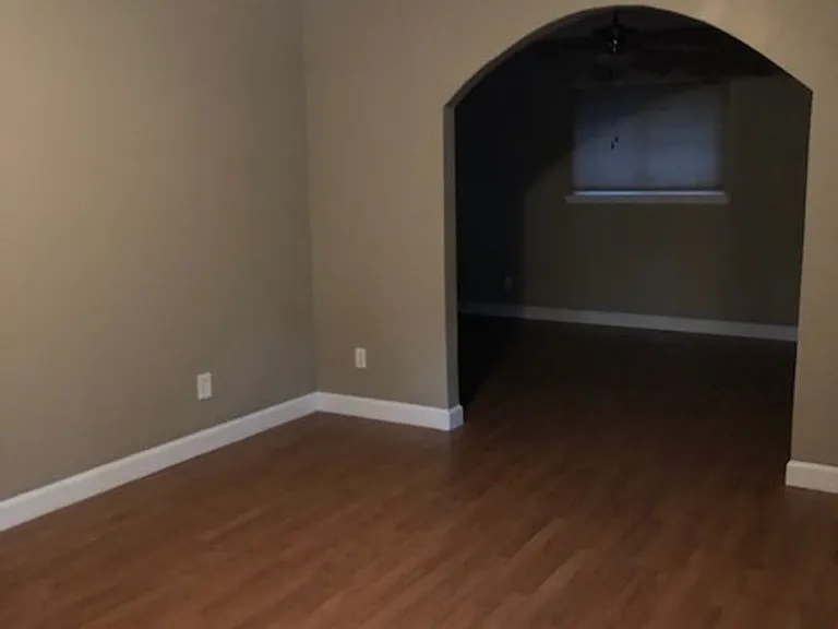 406 Montclair Blvd — Photo 21