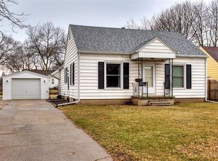 2300 49th Pl, Des Moines, IA 50310