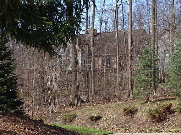 2nd image of 773 Village Cir