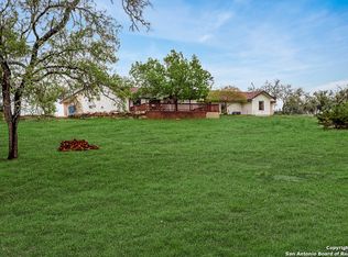 212 Sisterdale Rd, Boerne, TX 78006