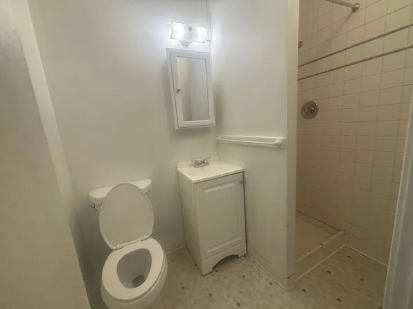 Curtiss Apartments