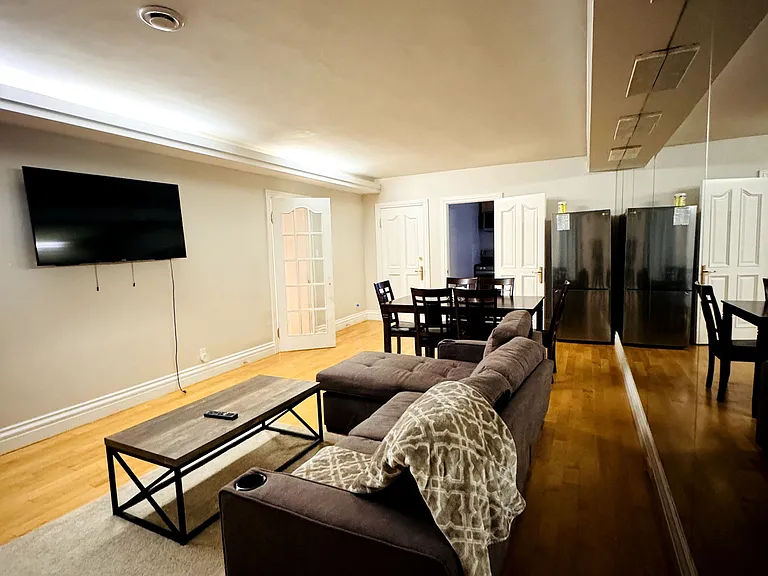 1414 Indian Grv #BASEMENT — Photo 10