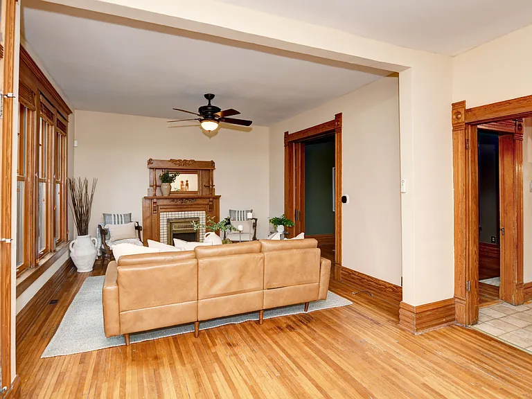 355 King Ave — Photo 23