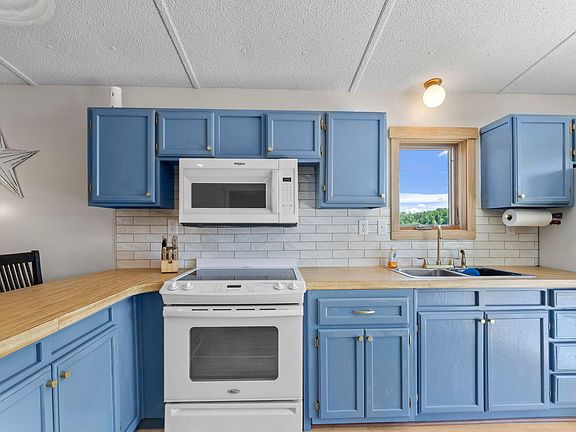5th image of 10206 Lakeside Dr