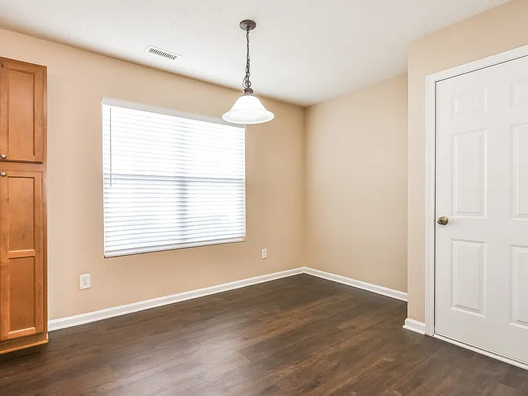 63 Brookhaven Dr — Photo 5
