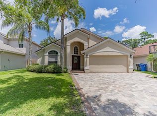 897 N Lake Claire Cir, Oviedo, FL 32765
