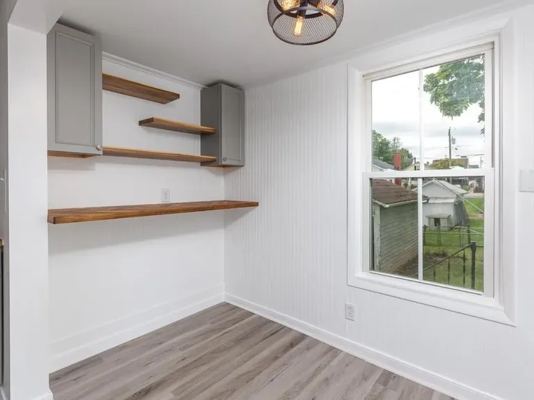 1622 Packard St — Photo 12