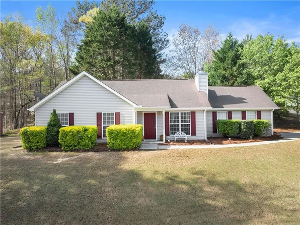 5090 Limerick Ln, Flowery Branch, GA 30542