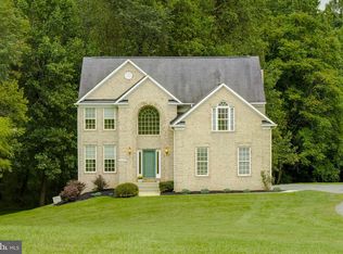 8640 Willow Run Rd, Windsor Mill, MD 21244