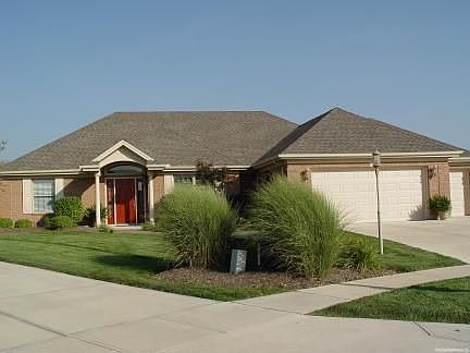 1st image of 3941 Carmela Ct E