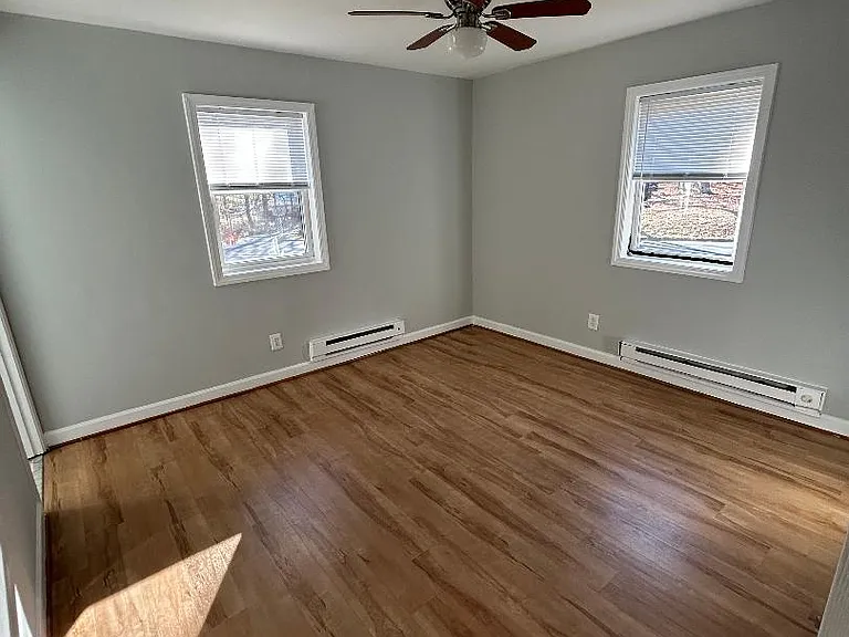 18209 Graham Ct #49 — Photo 4