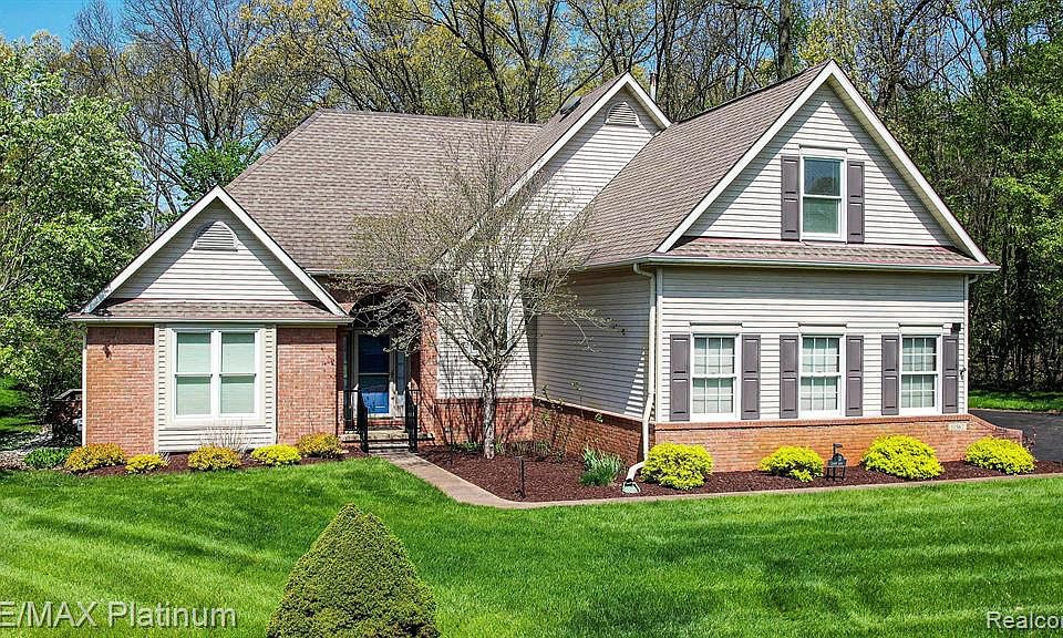 1st image of 11562 Locust Ln