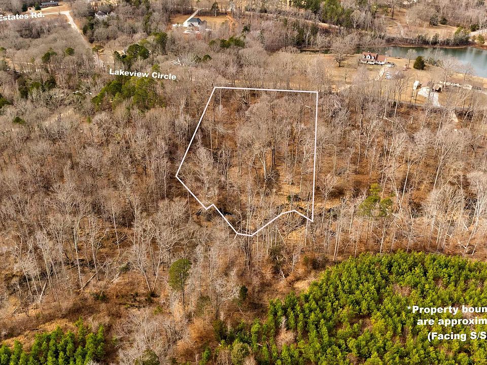 1st image of 218 Lakeview Cir