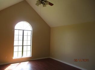 842 Ridgewood Way, Hinesville, GA 31313