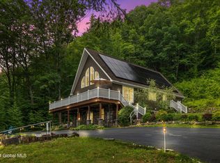 746 E River Dr, Lake Luzerne, NY 12846