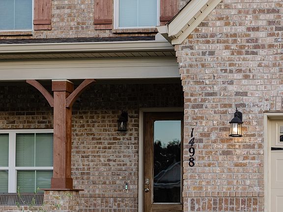 3rd image of 1498 Trolley Rd