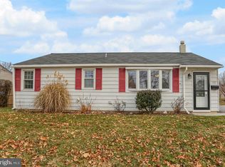 532 N Enola Dr, Enola, PA 17025