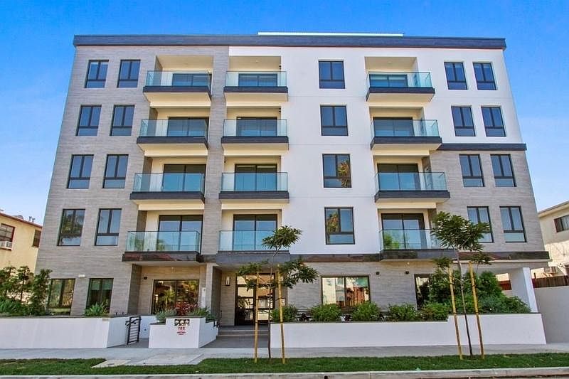 1st image of 1115 Cardiff Ave #201