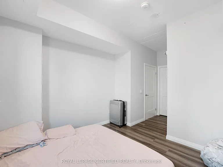 108 Garment St #1502 — Photo 15