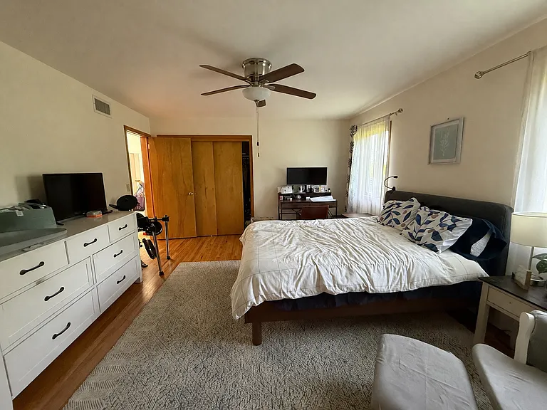 9 Linden Pl — Photo 19