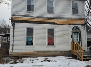 5 West St, Whitehall, NY 12887