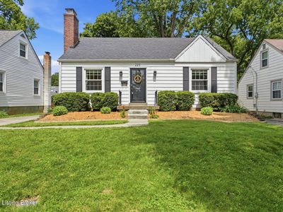 225 Monohan Dr, Saint Matthews, KY, 40207