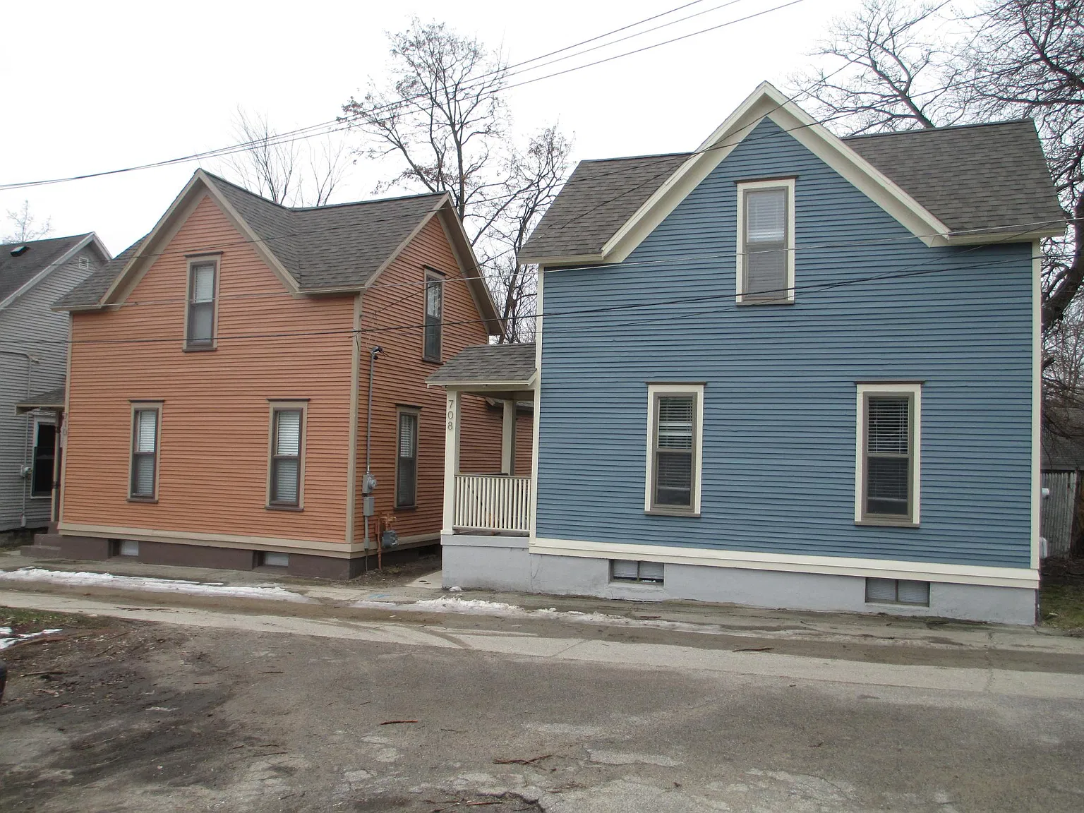 710 Dykema Ct SE — Photo 4