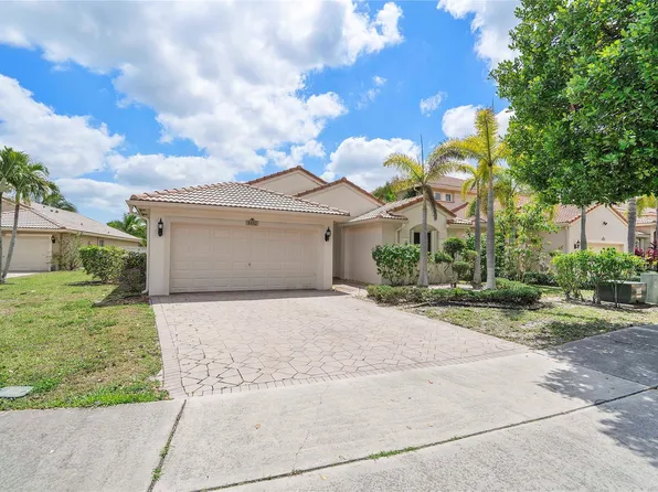 4692 Saint Simon Drive, Coconut Creek, FL 33073