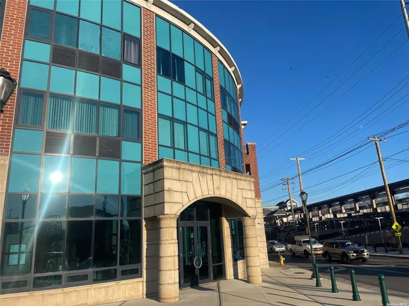 130 Post Avenue #228, Westbury, NY 11590