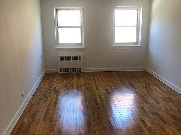 4th image of 35-60 74th St #5