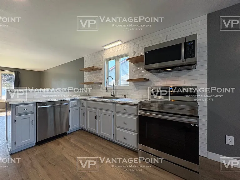 2234 Crary St — Photo 9