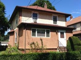 29 Gore St, Waltham, MA 02453