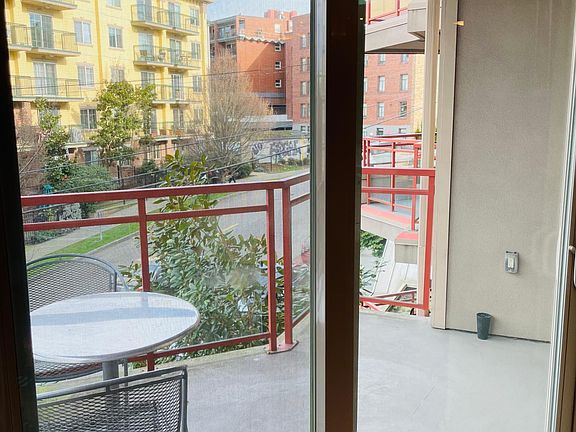 2nd image of 711 E Denny Way Unit 207
