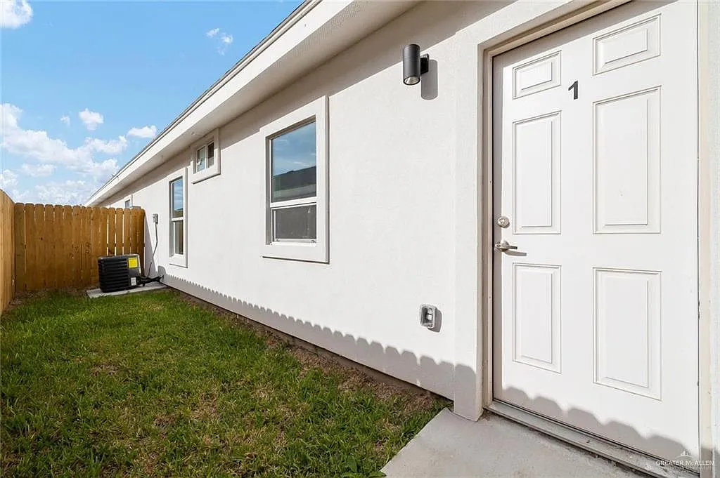 2 bed, 2.0 bath, 940 sqft, $995 — Photo 4