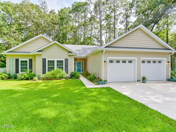 33 Egret Dr, Beaufort, SC 29907