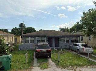 1732 NW 75th St, Miami, FL 33147