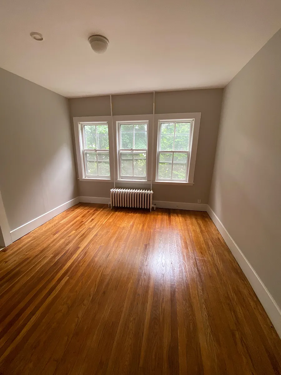 Building Photo - 177 Whitwell St #6