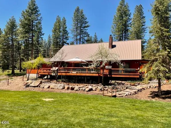 15780 Homestead Ln, Klamath Falls, OR 97601