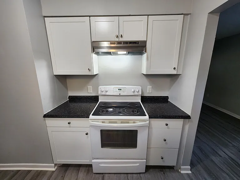 108 Beatty Downs Rd #A — Photo 7