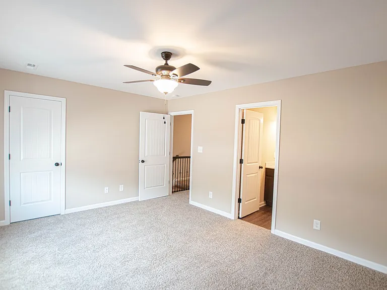 222 Smithson Ln — Photo 13