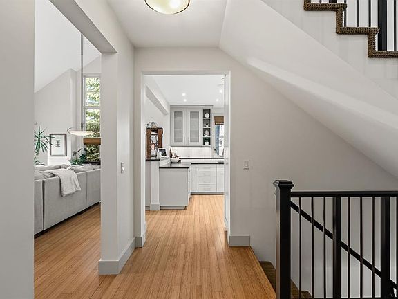 3rd image of 1359 NE 69th St SW #17