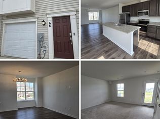 66 Stratton Dr, Charles Town, WV 25414