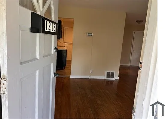 1218 Lynfield Pl — Photo 24
