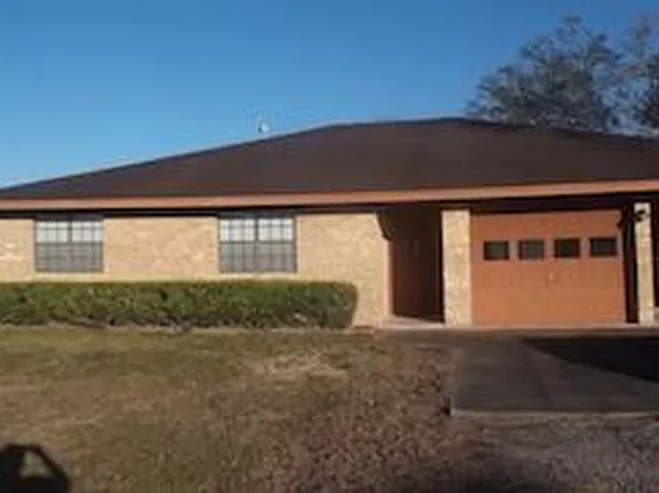 21314 Kickapoo Rd, Waller, TX 77484