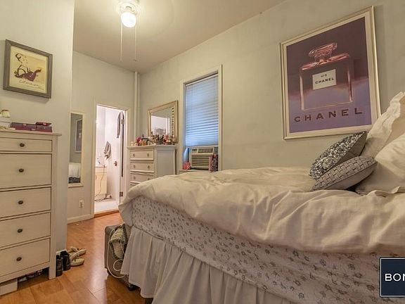 5th image of 718 2nd Ave APT 4