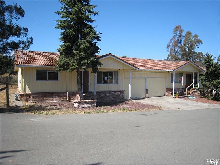 1st image of 909 W Sierra Ave #911