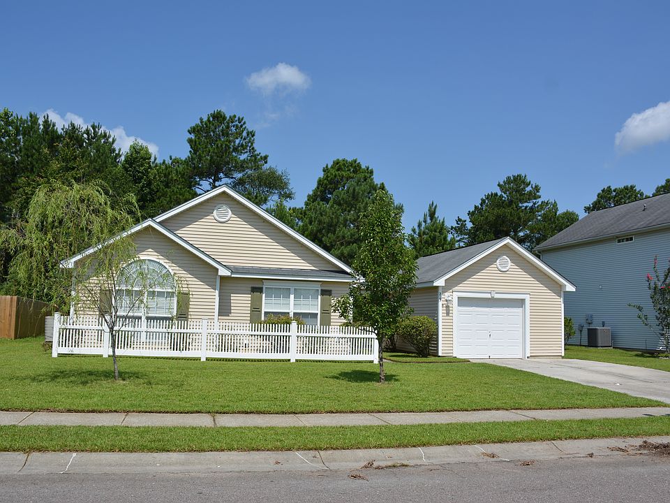 1st image of 213 Savannah River Dr