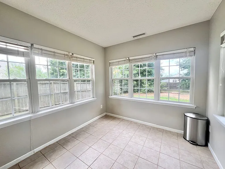 2019 Spring Creek Dr — Photo 29
