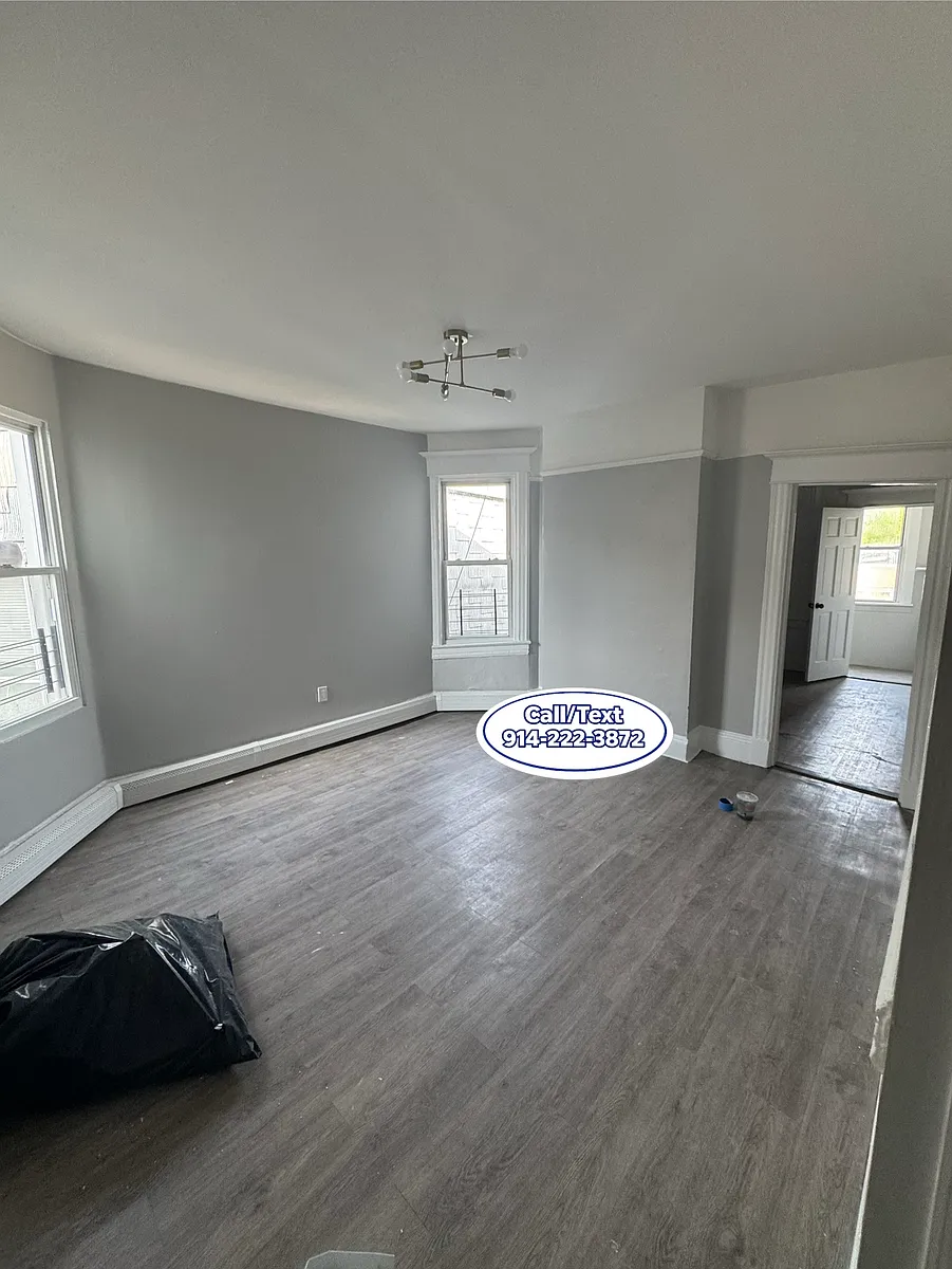 Building Photo - 12 Riverview Pl #3L