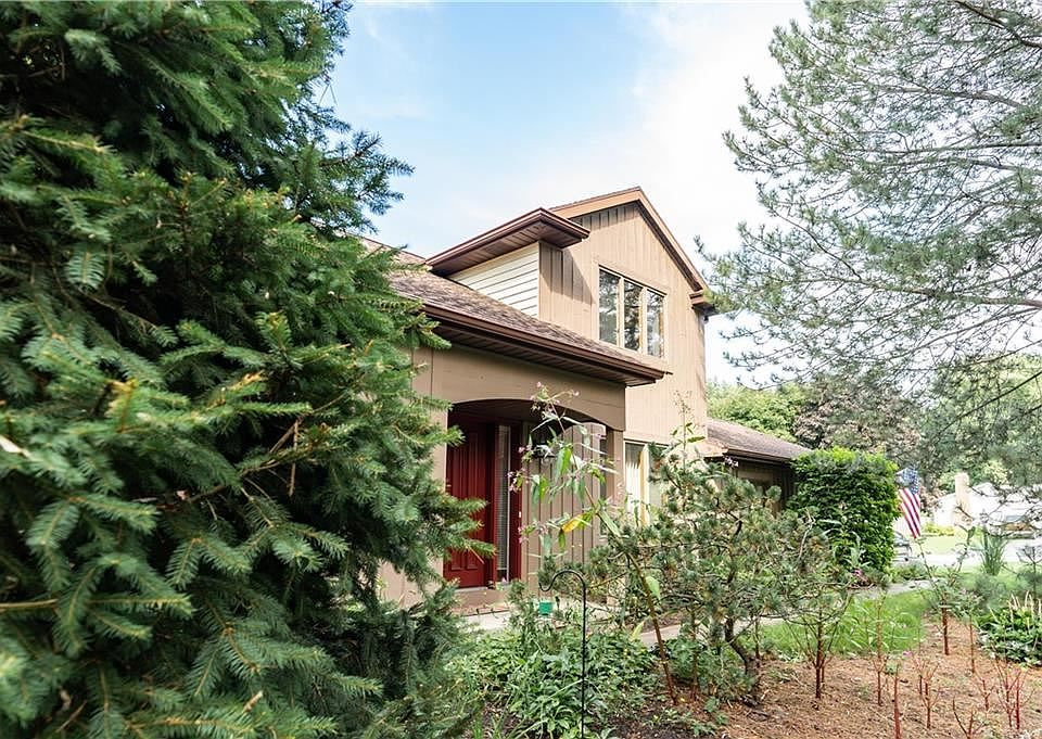 2 Pine Brook Cir, Penfield, NY 14526 Zillow